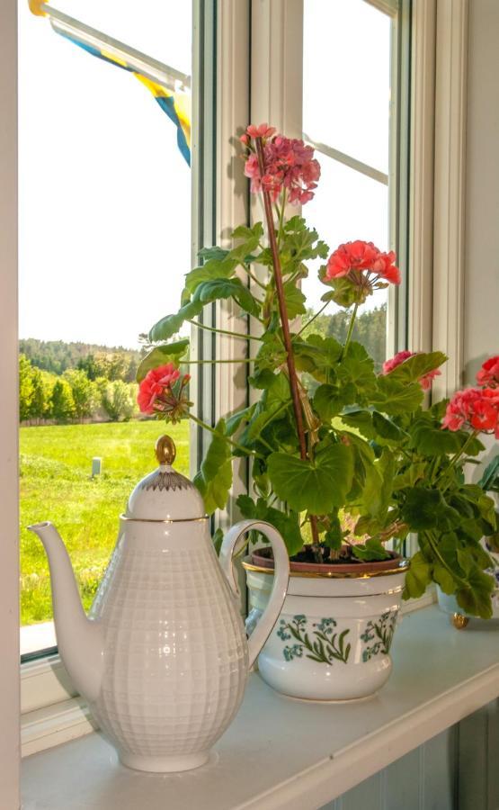 Affittacamere Tavlebords Honungsgard Tegneby Esterno foto